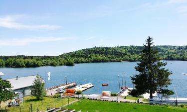 Hotely s parkovaním v destinácii Aydat