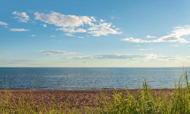 Hotels with Parking in Bay Fortune