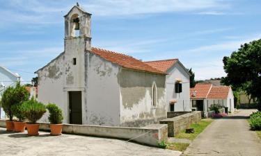 Hotels mit Parkplatz in Molat