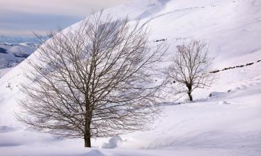 Hotels with Parking in Puentenansa