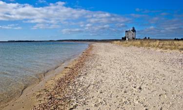 Hotels with Pools in East Hampton