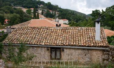 Holiday Rentals in Levidhion