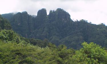 Santo Domingo Ocotitlánのホテル