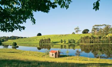 Hotels with Parking in Neerim South