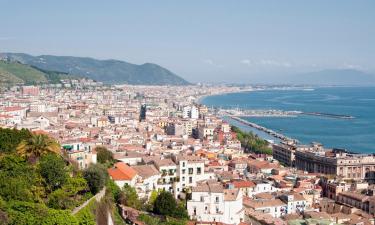 Hotels with Parking in Scario