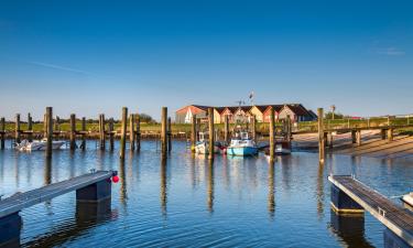 Hotels with Parking in Steenodde