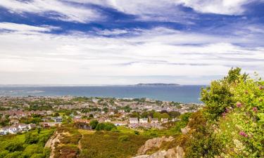 Hotels with Parking in Killiney