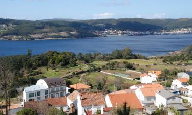 Holiday Rentals in Ameixenda