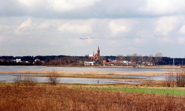 Parkolóval rendelkező hotelek Sztabinban