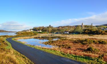 Hotels with Parking in Dervaig