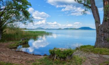 Parkolóval rendelkező hotelek Balatonakarattyán