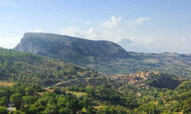 Holiday Rentals in Collesano