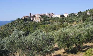 Hotels with Parking in Montemassi