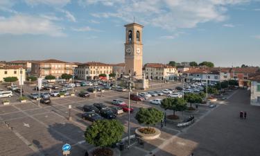 Hoteles con estacionamiento en Travagliato