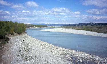 La Roque-dʼAnthéron şehrindeki otoparklar