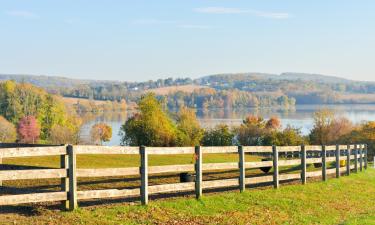 Hotels with Parking in Downingtown