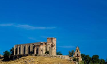 Case per le vacanze a Linares de la Sierra