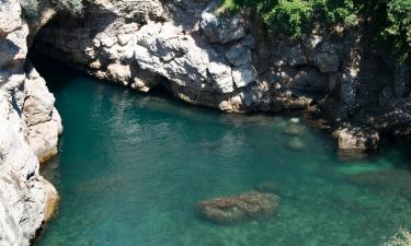 Hoteluri cu parcare în Foce del Sele