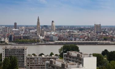 Boliger ved stranden i Mortsel