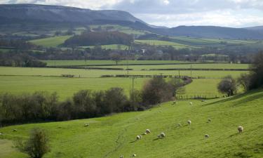 Hotels with Parking in Abercraf