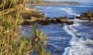 Beach Hotels in Pulukan