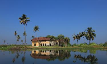 Family Hotels in Eramalloor