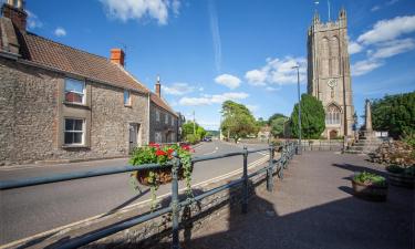 Hotels with Parking in Evercreech