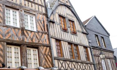 Holiday Rentals in Cormeilles