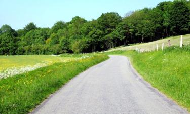 Hotels mit Parkplatz in Montville