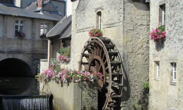 Parkimisega hotellid sihtkohas Saint-Loup-Hors