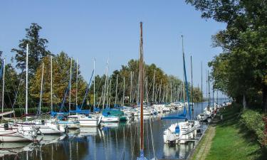 Hoteles con estacionamiento en Balatonkeresztúr