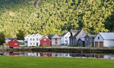 Hotels with Parking in Lærdalsøyri