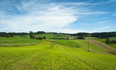 Neuhofen an der Ybbs şehrindeki otoparklar