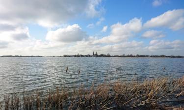 Отели с парковкой в городе Langeraar