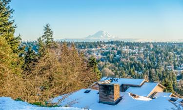 Hotel yang Mudah Diakses di Burien