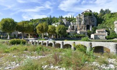 Hoteles con estacionamiento en Saint Alban Auriolles