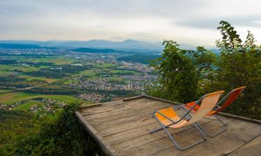 Hotels with Parking in Mengeš