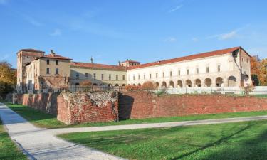 Cheap holidays in Melegnano