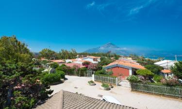 Alquileres vacacionales en la playa en Villaggio Tedeschi