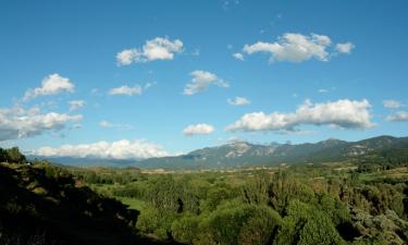 Hoteles familiares en Montferrer