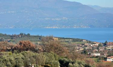 Hotels amb aparcament a Castello