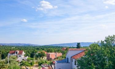 Holiday Rentals in Žgaljić