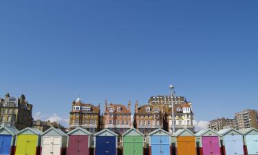 Hotels with Parking in Hove