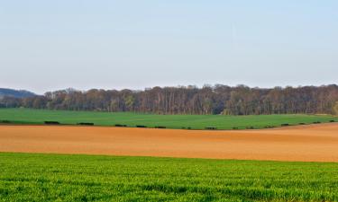 Hotels with Parking in Coye-la-Forêt