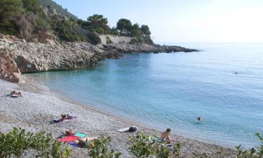 Holiday Rentals in Mortola Inferiore