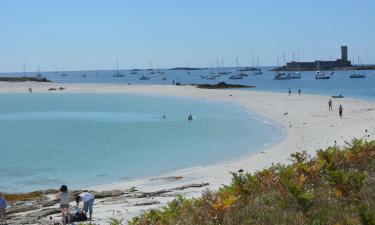 Hoteles baratos en Plomelin