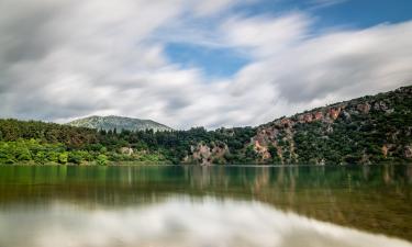 Готелі з парковкою у місті Filippiada