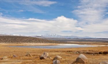 Warm Springs District şehrindeki otoparklar