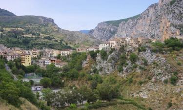 Hoteles en Civita