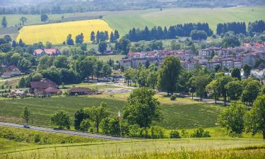 Hoteles familiares en Szczytna